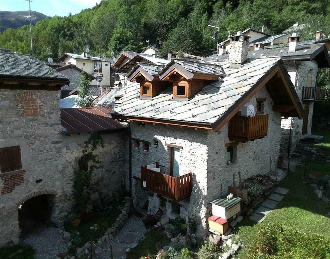 B&B L'Abric - Centro Storico Di Limonetto Limone Piemonte Exterior photo